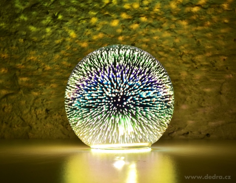 14 cm svteln LED sklenn koule, stojac, s barevnmi 3D efekty  - zobrazit detaily